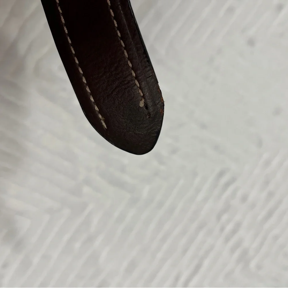Columbia men’s brown